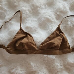 Aritzia bralette talula brown